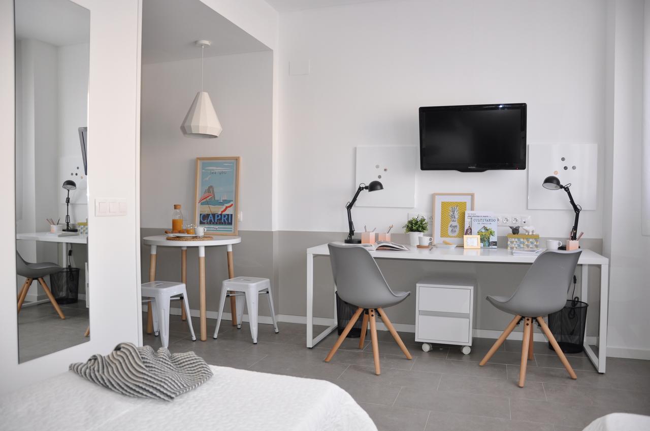 Residencia Universitaria Resa Tarragona Mediterrani Eksteriør billede